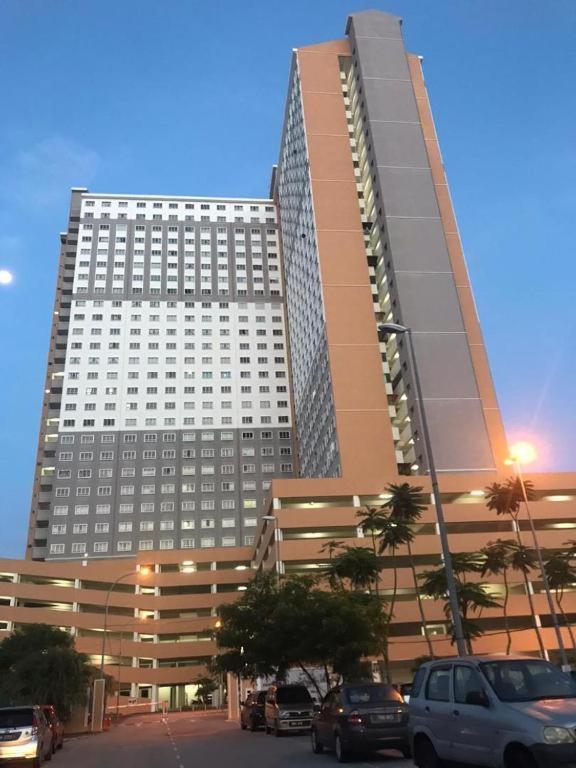 קואלה טרנגאנו Camelia Seroja View Drawbridge, Ktcc Mall & Mayang Mall מראה חיצוני תמונה